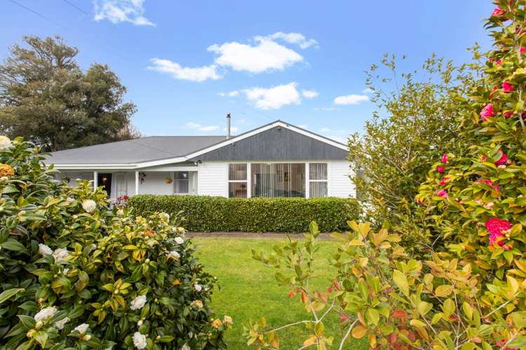 1 Kelvyn Grove Hillpark_2