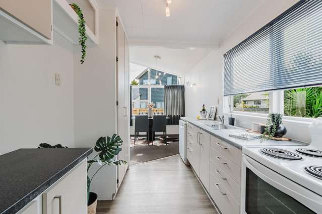 16 Pickering Crescent Chedworth_4