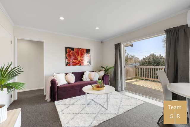 2/109 Beach Road Pahurehure_2