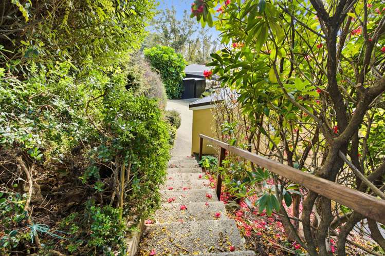 52 Irvine Road The Cove_32