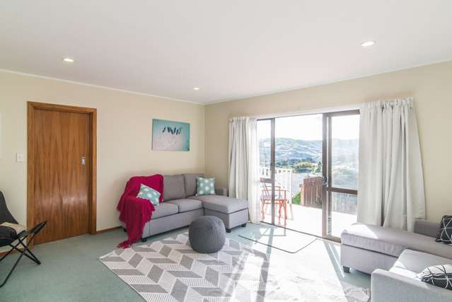 83 Beazley Avenue Paparangi_3