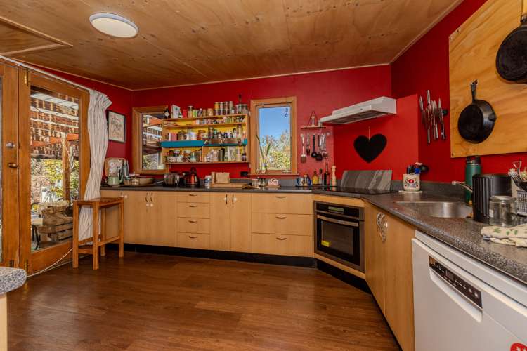 19 Dale Street Albert Town_6