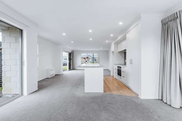 28 Bastille Court Rangatira Park_3