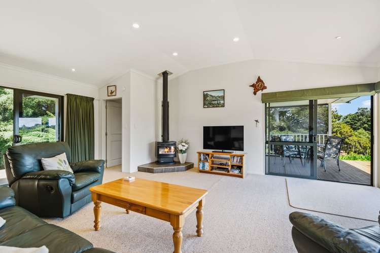 76 Forest View Road Kamo_10