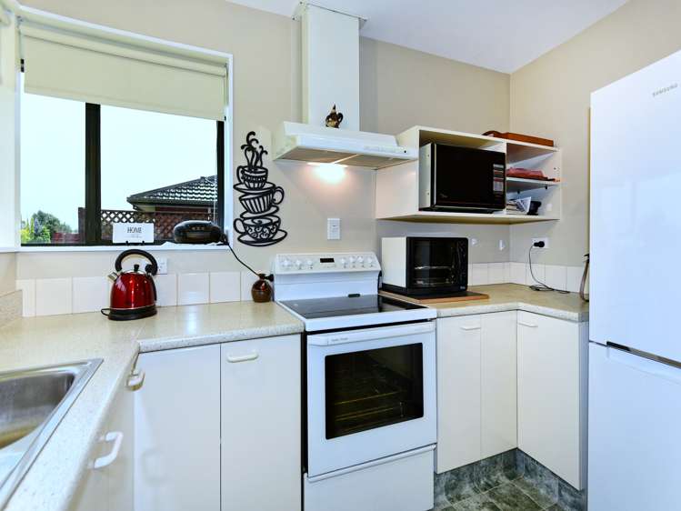 9a Devon Crescent Darfield_8