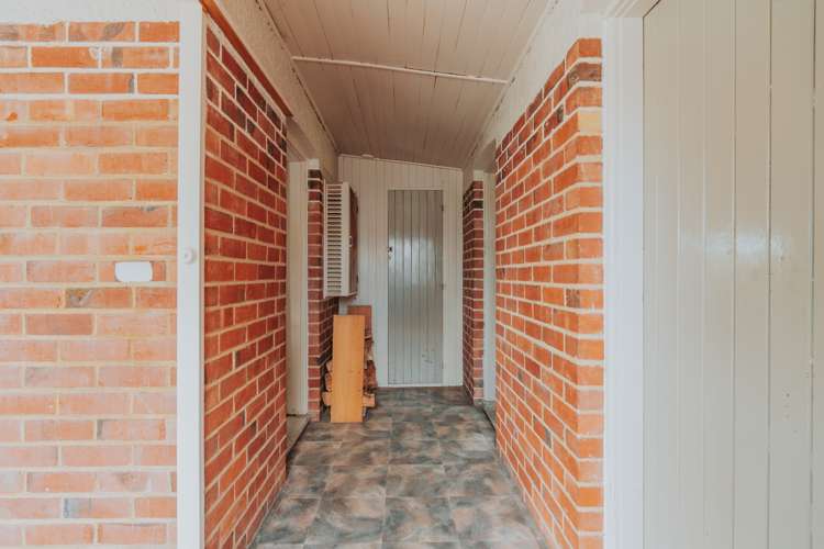 29 Shakespeare Street Milton_4