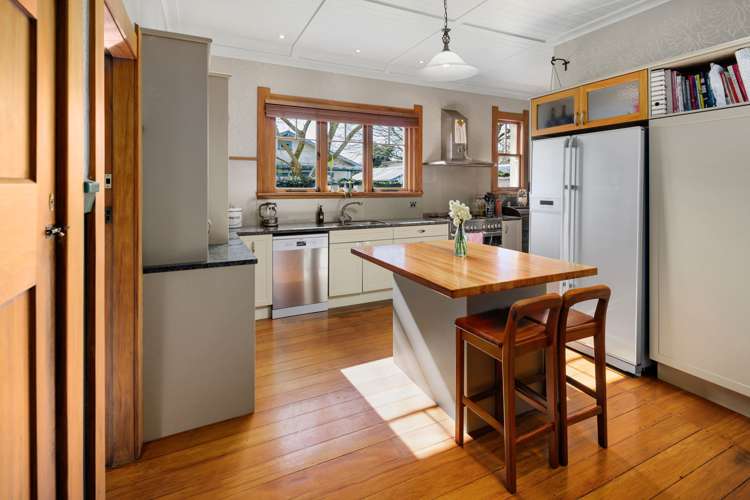 5 Te Aroha Street Hamilton East_10