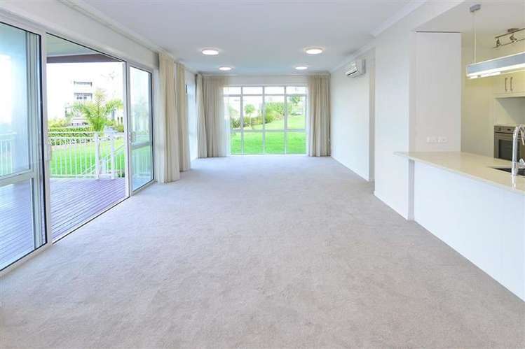 68 Panorama Heights Orewa_1