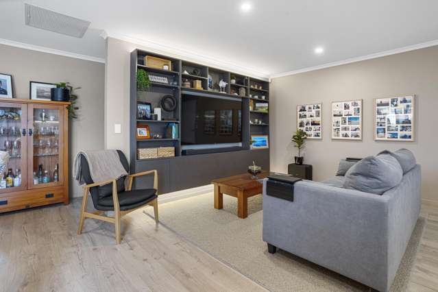 41 Pegasus Main Street Pegasus_4