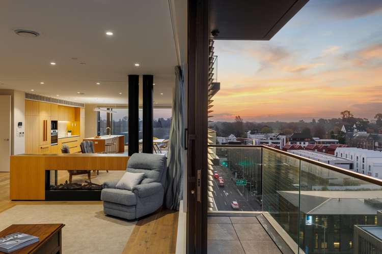 701/64 Kilmore Street_0