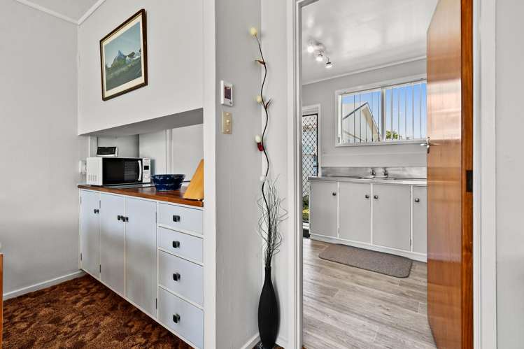 2/42 Halsey Road Manurewa_5