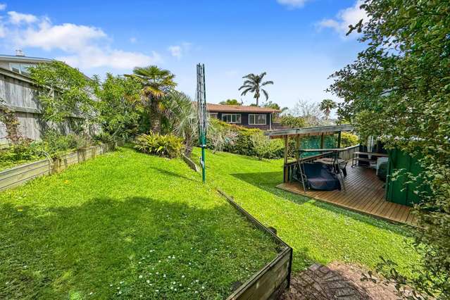 2/58 Glencoe Road Browns Bay_1