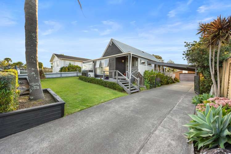 32 Taioma Crescent Te Atatu Peninsula_2
