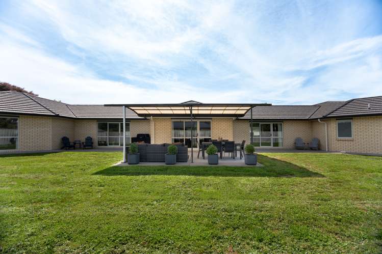 12 Law Crescent Horotiu_16