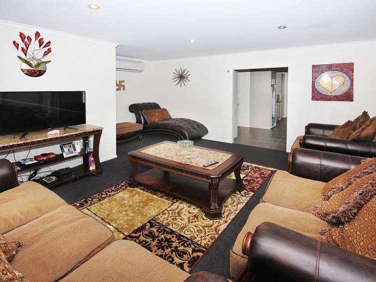 11 Farrier Grove Featherston_7