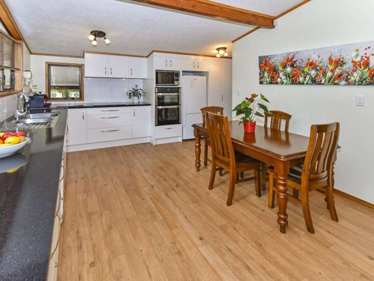 28 Paulownia Place Totara Heights_12