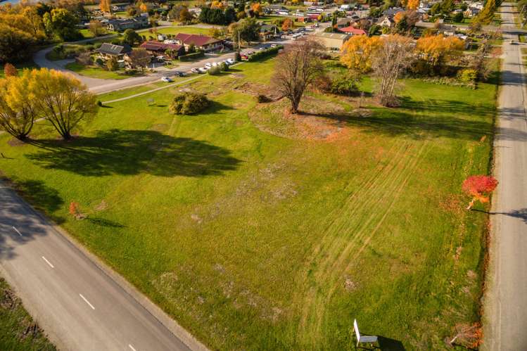 1 Benmore Place Glenorchy_7