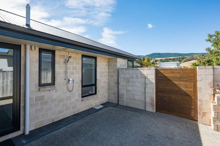 28 Cambelldon Crescent Stoke_9