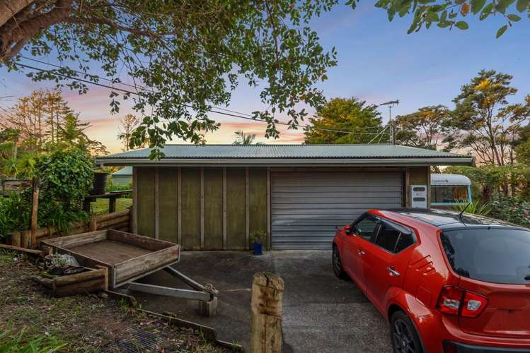 417 Paremoremo Road Paremoremo_30