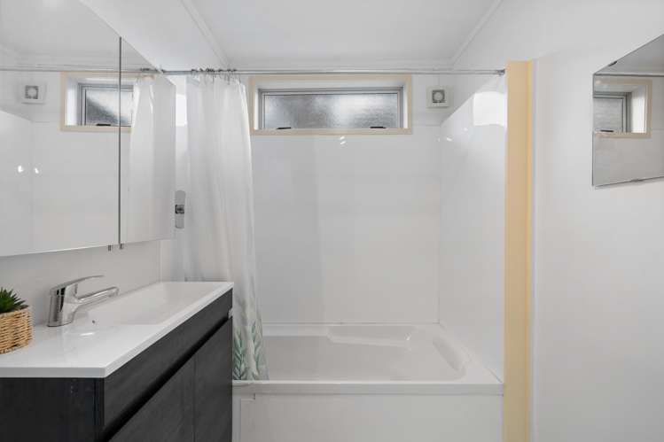 68B Colwill Road Massey_7
