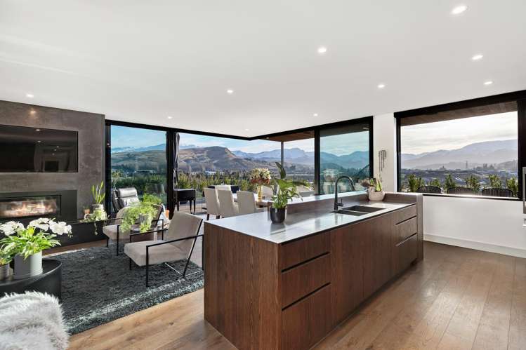 2 Alpine Avenue Dalefield/Wakatipu Basin_7