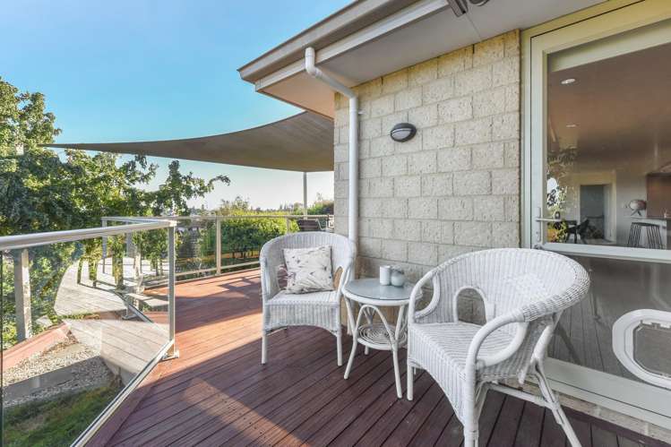 10 Cheshire Place Stoke_24