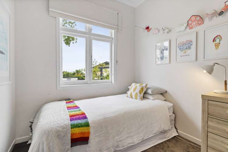 66a Forest Hill Road Henderson_12