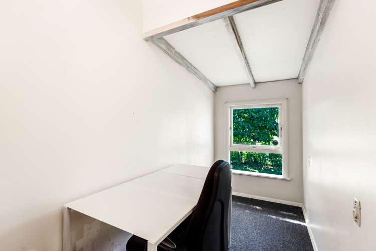 18 Longfellow Street Trentham_13