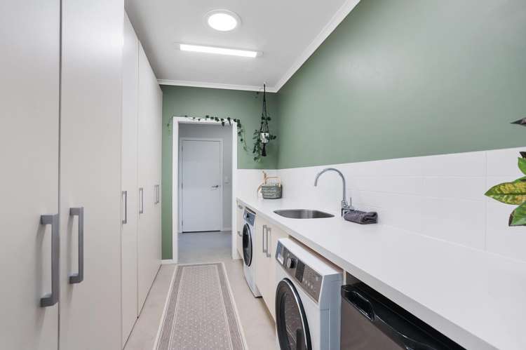 21 Carter Road Oratia_26