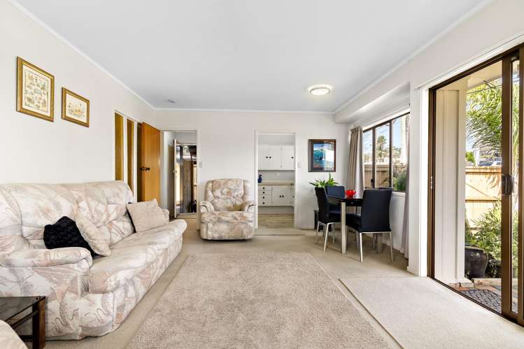 1/151 Verbena Road Birkdale_12