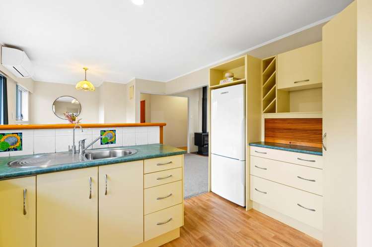 12 Windsor Avenue Te Kamo_4