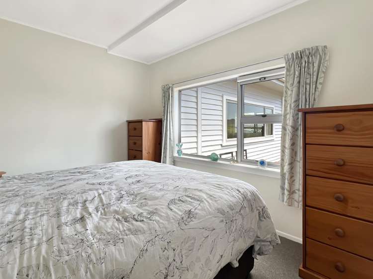 1009 White Pine Bush Road Awakeri_19