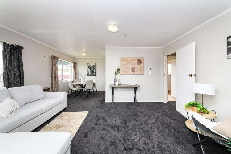 18 Jupiter Street Milson_3