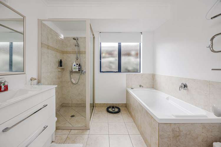 28 Earnslaw Crescent Flat Bush_14