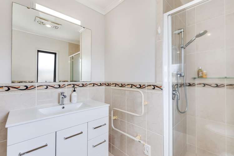 5 Skip Lane East Tamaki_7