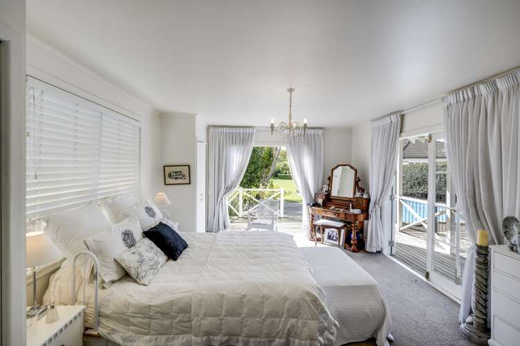 607 Queen Street West Saint Leonards_8