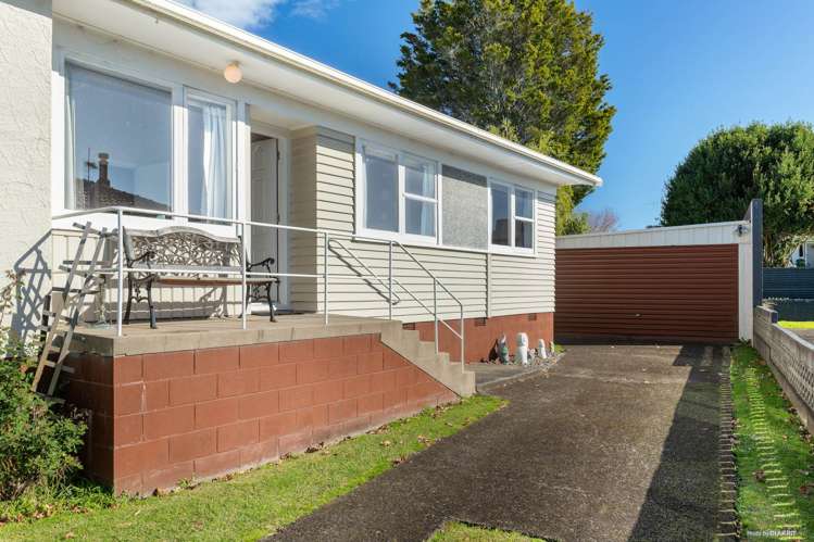 33 Domain Street Waiuku_17