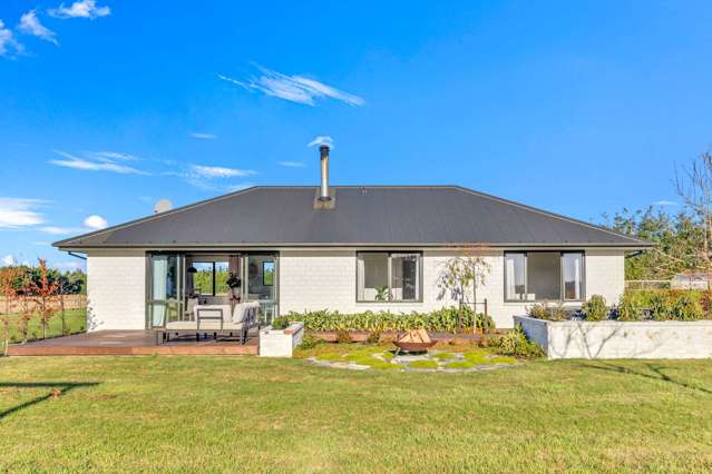 Lifestyle Dream in Burnt Hill