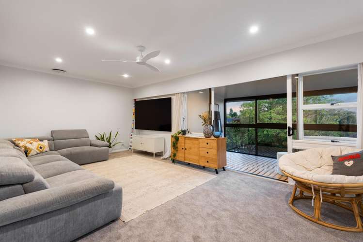 14 Hamish Place Sunnyhills_10