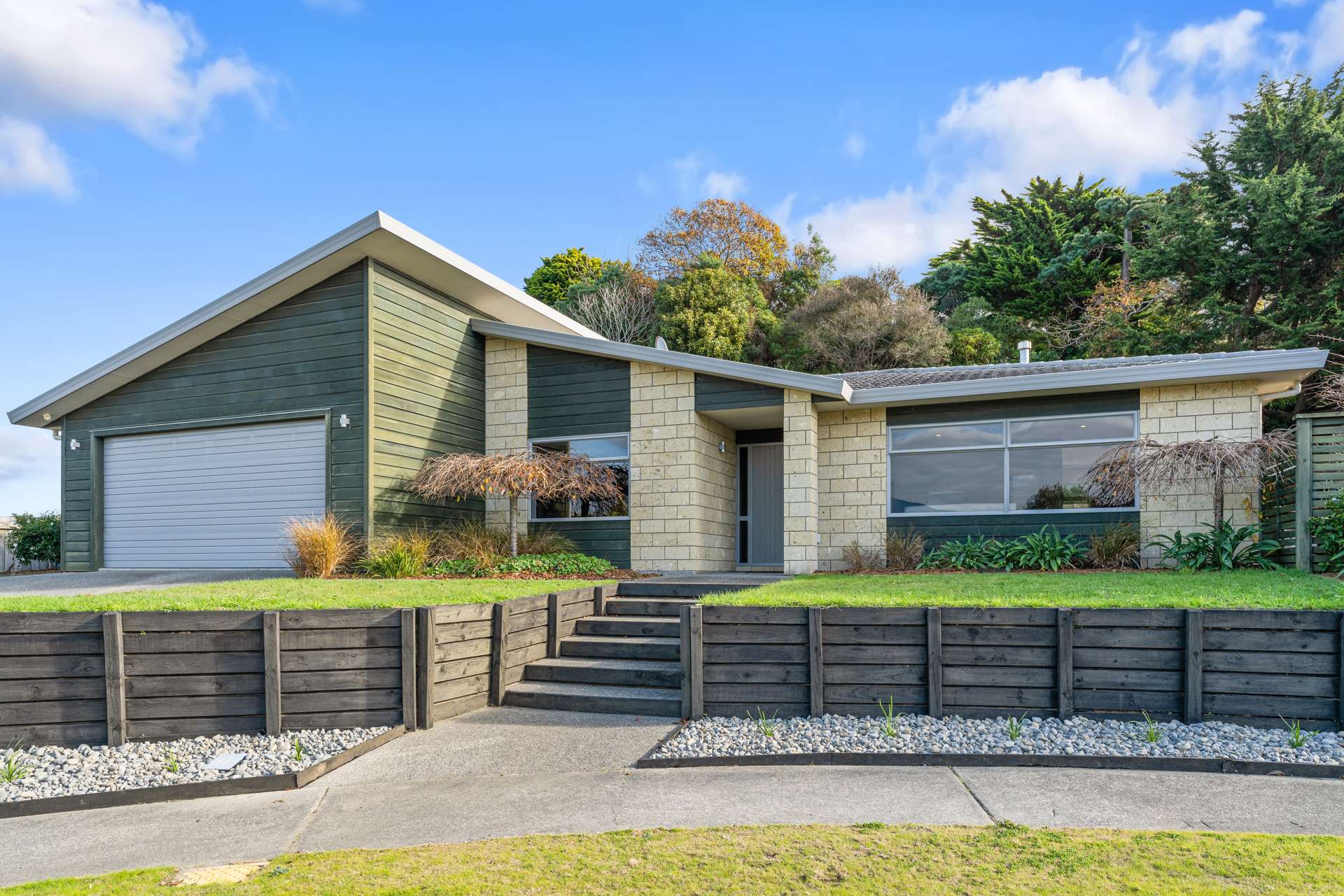 14 Leanne Way Waikanae Beach_0