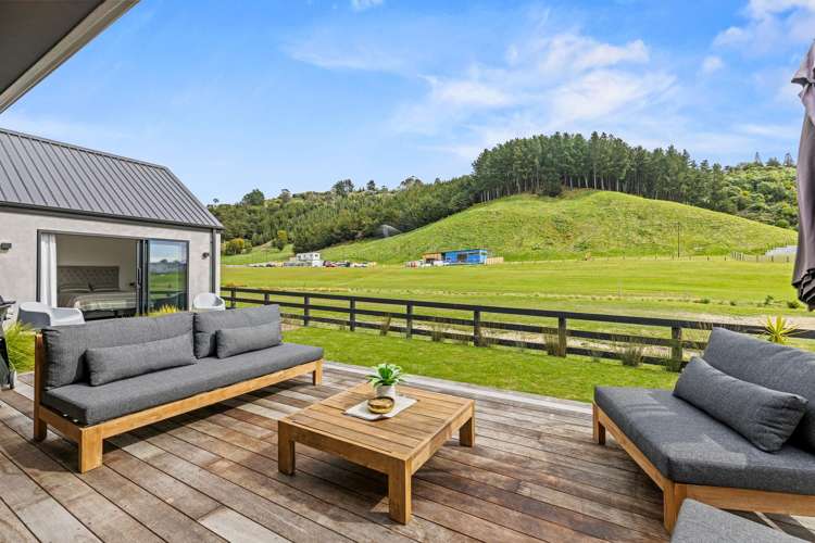 22 Steve Askin Drive Cracroft_1