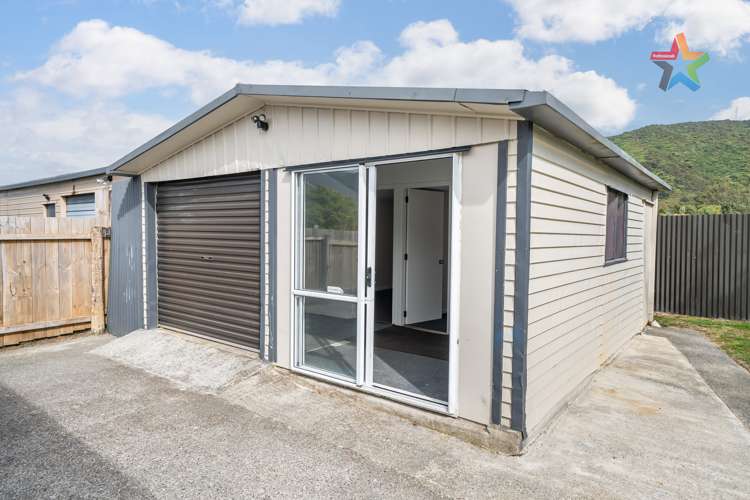 335 Wellington Road Wainuiomata_15