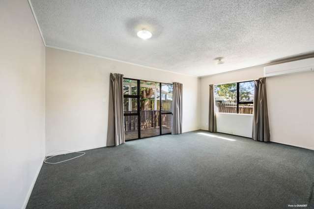 1/61 Palmers Road Clendon Park_4