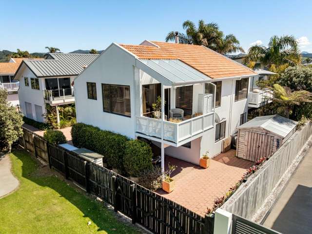 Easy Living, Harbour Views & Endless Potential