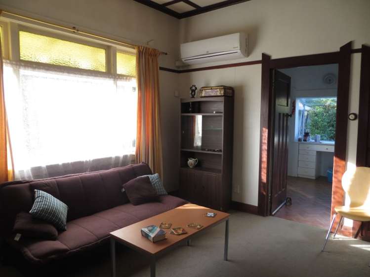 2 Farmer Street Te Aroha_7