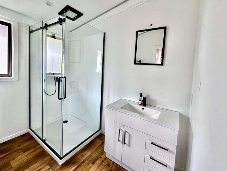 105 Eskdale Road Birkdale_12