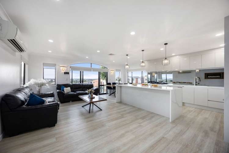 49 Saralee Drive Manurewa_7