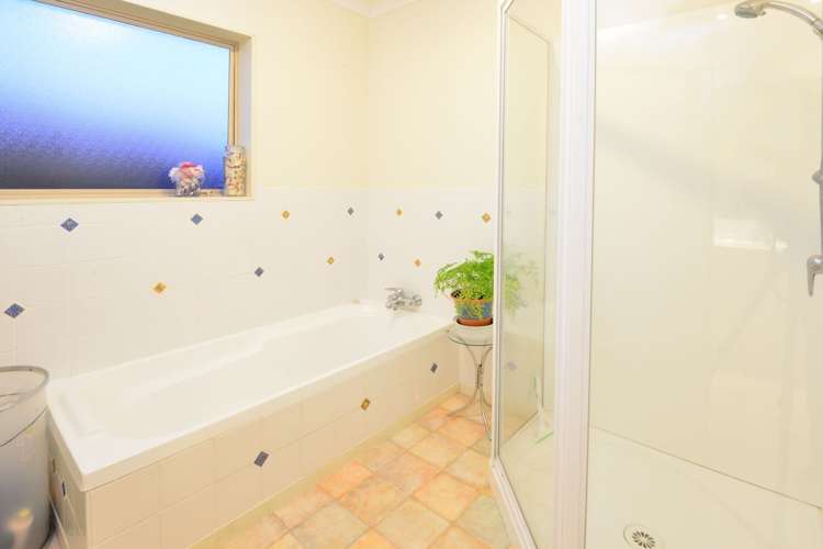 46 Kath Hopper Drive Orewa_14