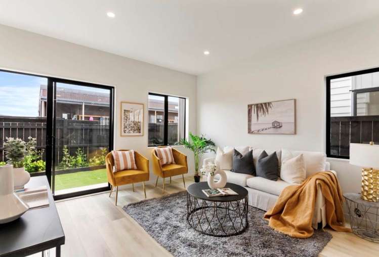 37 Whare Kauri Road Papakura_1