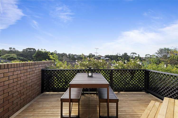 3 La Roche Place Northcote_11